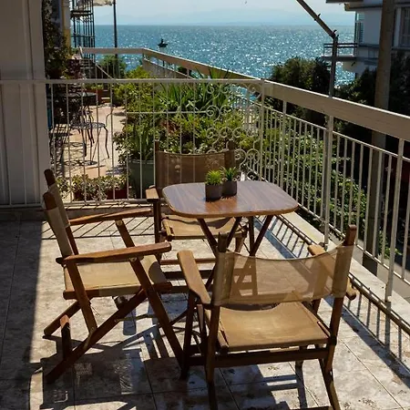 Houseloft Downtown Sea View דירה סלוניקי