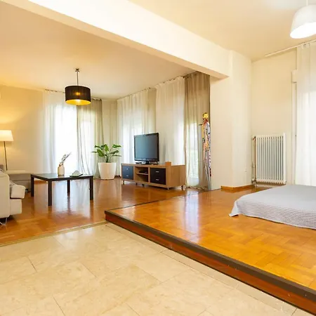 Houseloft Downtown Sea View * סלוניקי