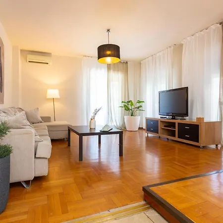Houseloft Downtown Sea View * סלוניקי